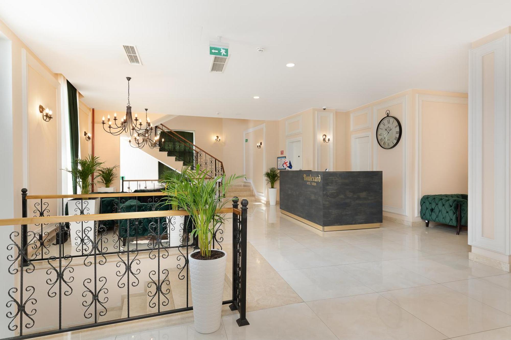 Boulevard Hotel Batumi Eksteriør bilde
